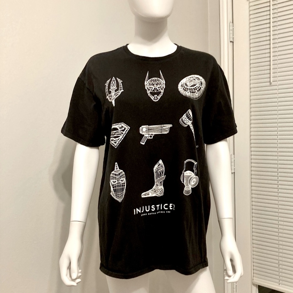 Black INJUSTICE 2 T-shirt size L